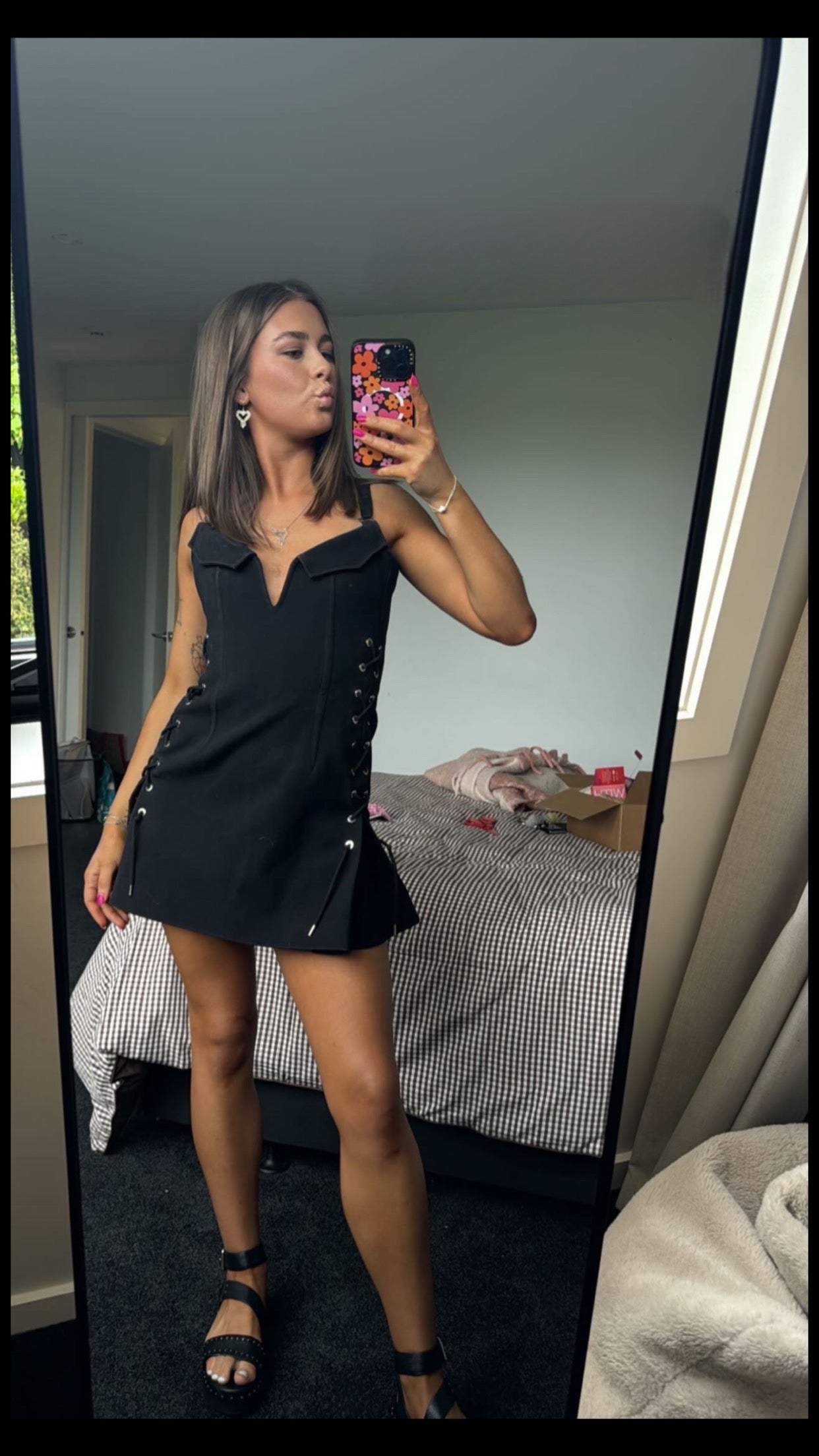 Lace Bonded Mini in Black Love it Loan it Lace Bonded Mini in Black Love it Loan it