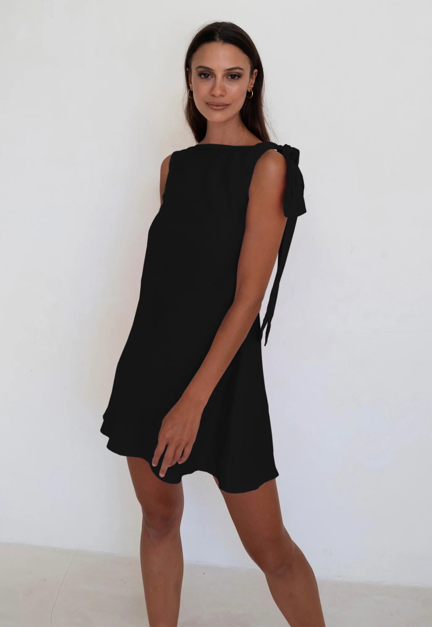 Mini Wilmer in Black Linen