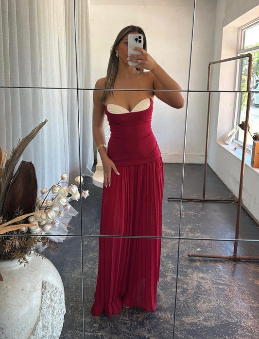 Nicolette Maxi Dress in Raspberry