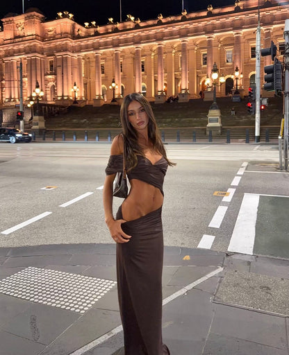 I'm Your Girl Off Shoulder Maxi in Chocolate