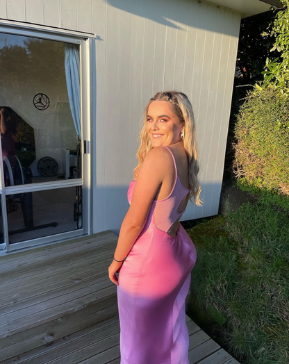 Malyka Midi in Candy Pink