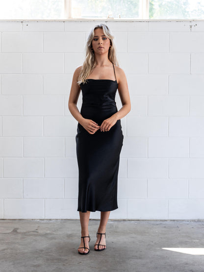 Seraphine Lace-Up Midi in Black
