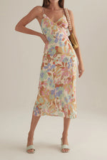 Load image into Gallery viewer, Dina Dress in Rumba Floral - Ownley
