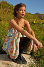 Load image into Gallery viewer, Dina Dress in Rumba Floral - Ownley
