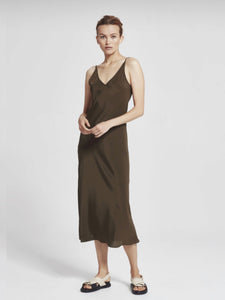 Sigrid slip in Khaki - Juliette Hogan