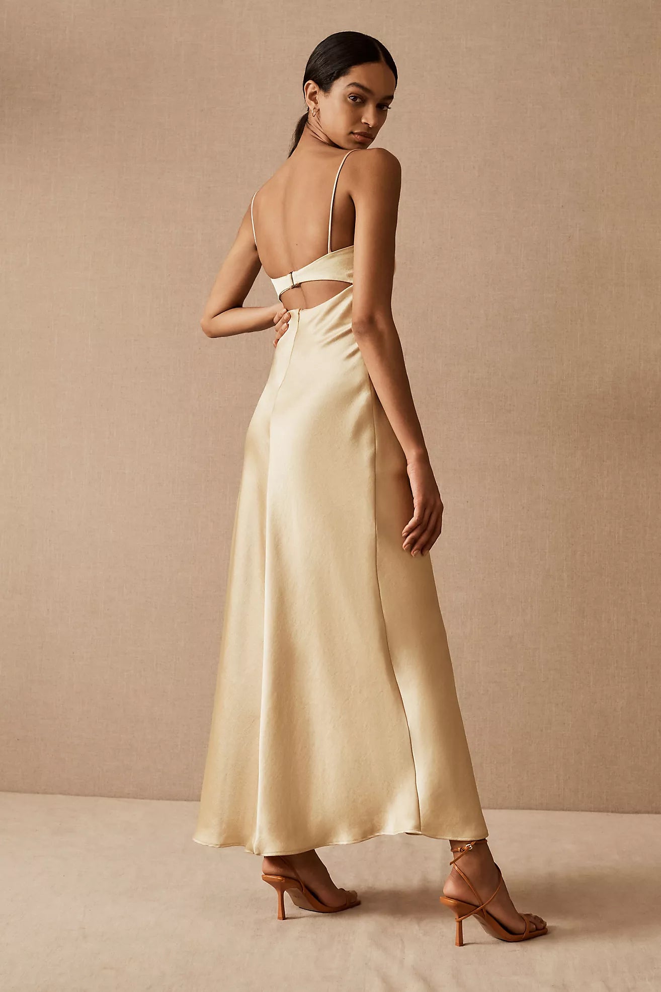 Carrie Maxi in Yellow